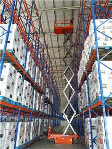 順德升降平臺出租,佛山地區(qū)12米電動升降機(jī)出租