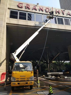 東莞車(chē)載式22米高空車(chē)租賃服務(wù) 即時(shí)預(yù)定，即刻出車(chē)，吊籃出租全程無(wú)憂